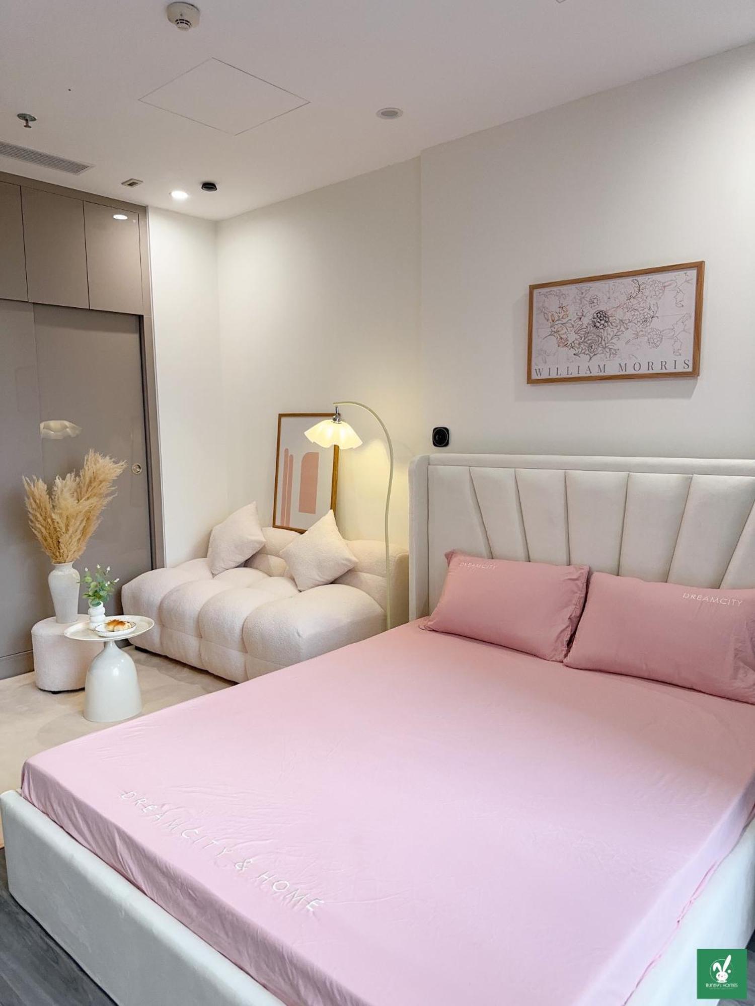 Bunnys Homes - Service Apartment Hanoi Buitenkant foto