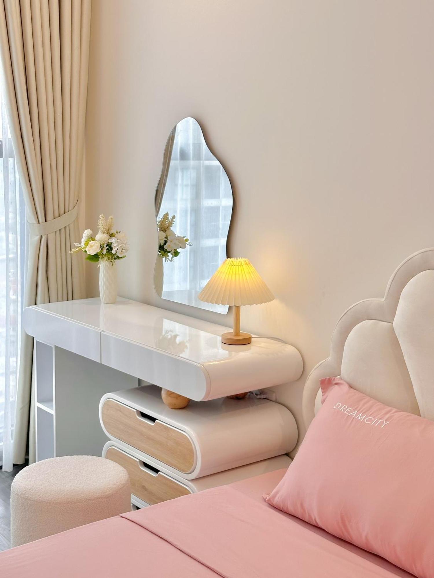 Bunnys Homes - Service Apartment Hanoi Buitenkant foto