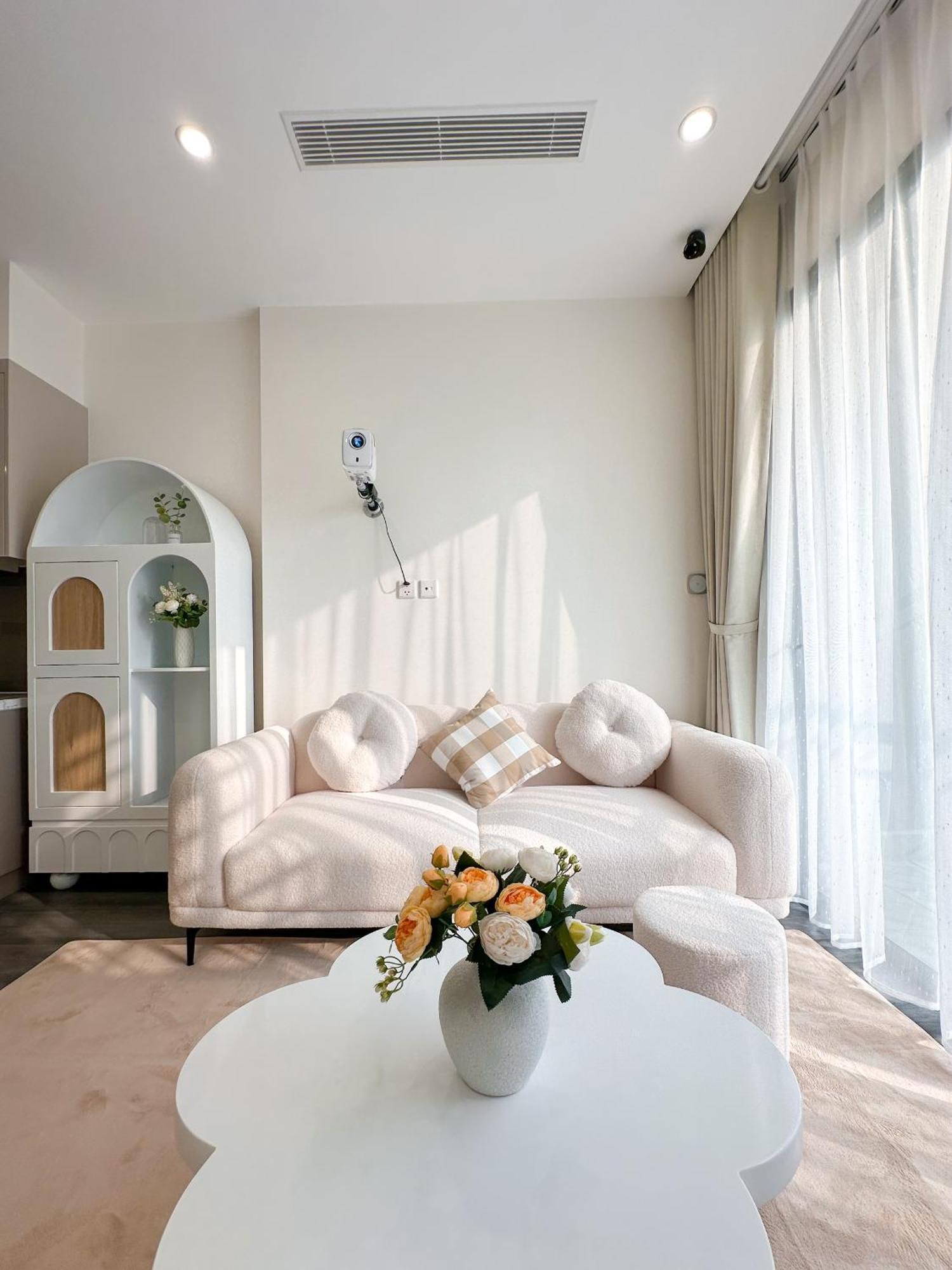 Bunnys Homes - Service Apartment Hanoi Buitenkant foto